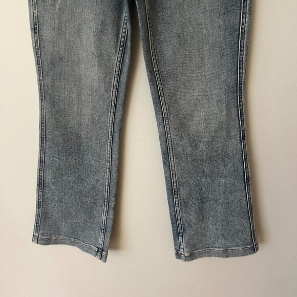SPANX Shape Kick Flare Pull On Jeans Women's Size Small - Picture 2 of 9